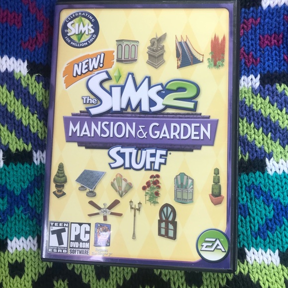 The Sims PC Games and Guidebooks (bundle of 17) - Picture 13 of 15